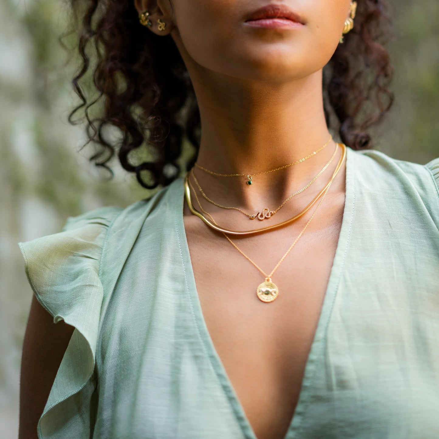 Little Emerald Bezel Choker Necklace