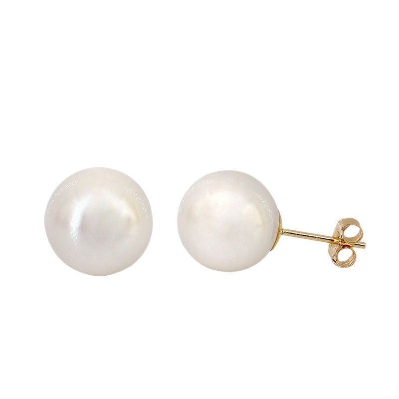 14K Gold freshwater pearl studs