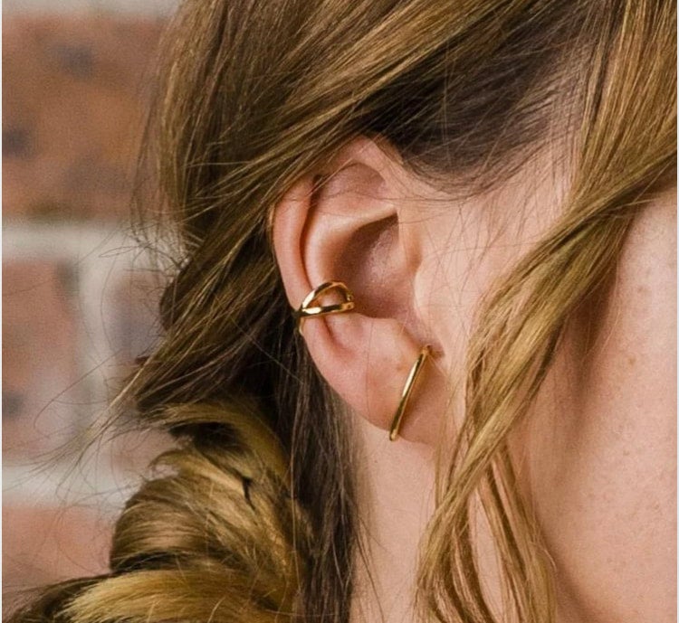 Chic Suspender Earrings